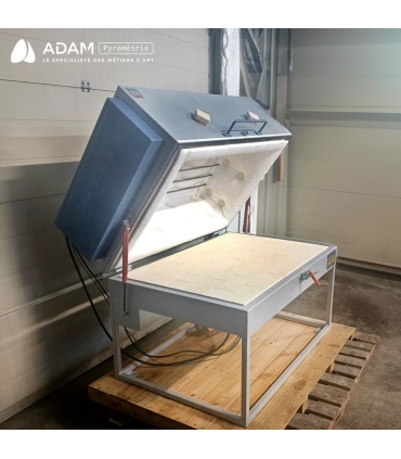 Four ISUNI - VC185 - sôle plate - vue de profil ouvert