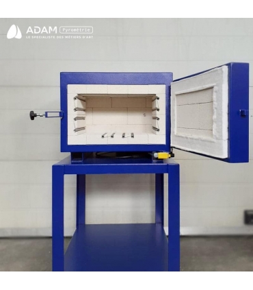 Four ISUNI - SPK35 - vue de face de l'intérieur